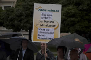 Foto: Kundgebung am Wittelsbacher Platz